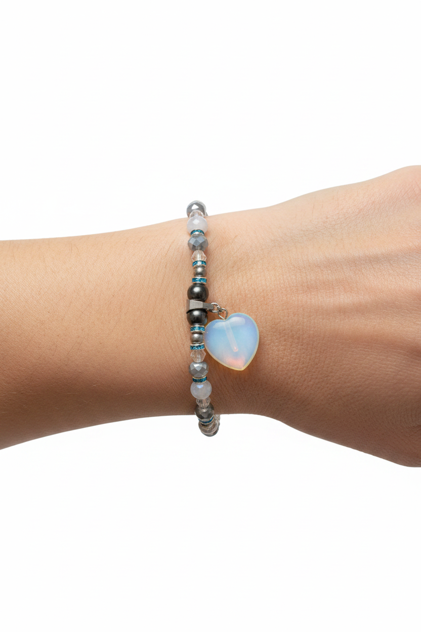 Gemnificent Moon Stone (Heart)
